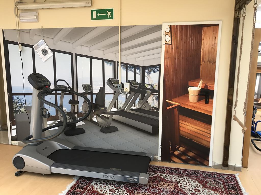 Hotel Byron Milano Marittima Dış mekan fotoğraf