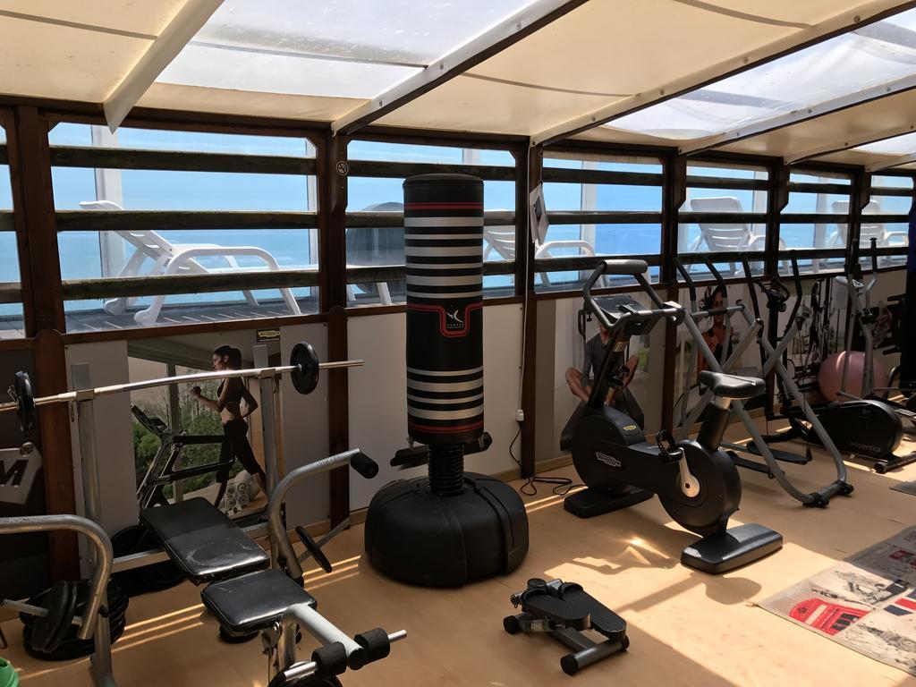 Hotel Byron Milano Marittima Dış mekan fotoğraf