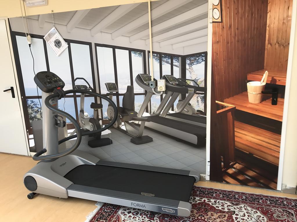 Hotel Byron Milano Marittima Dış mekan fotoğraf