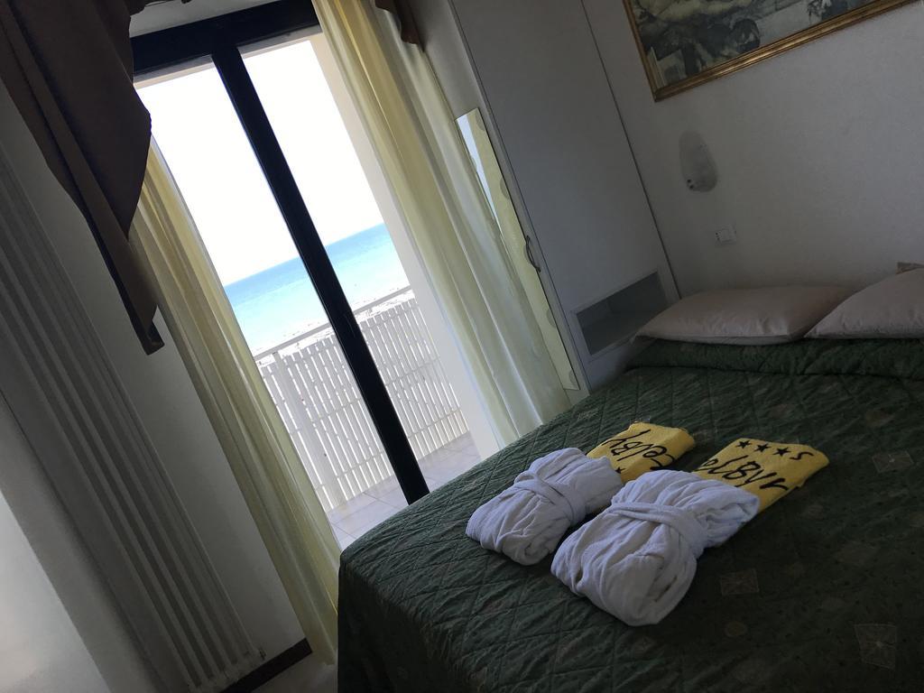 Hotel Byron Milano Marittima Dış mekan fotoğraf