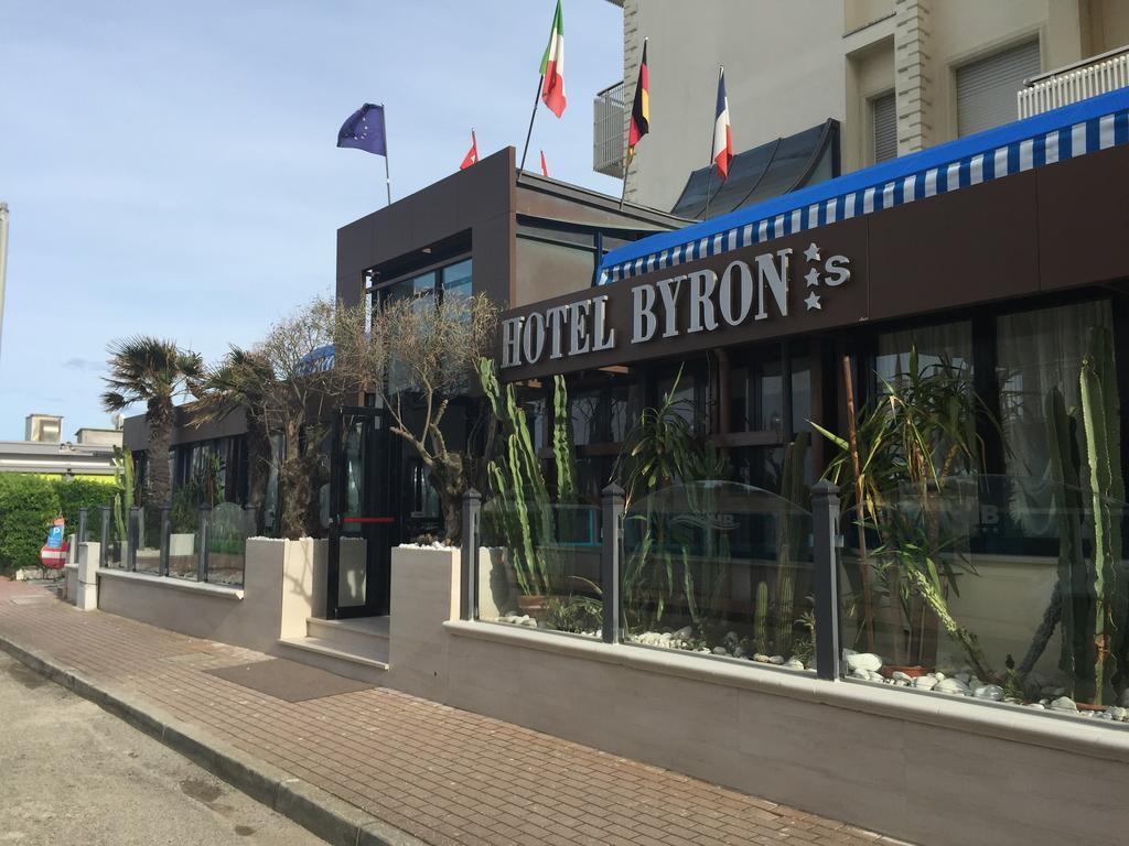 Hotel Byron Milano Marittima Dış mekan fotoğraf