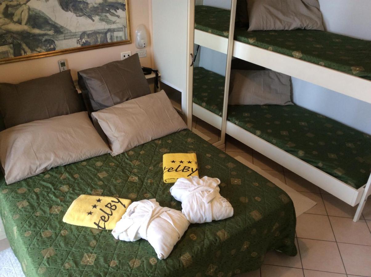 Hotel Byron Milano Marittima Dış mekan fotoğraf